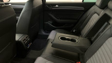 Volkswagen Passat 2.0 TDI R-Line 4dr [Panoramic Roof] Diesel Saloon